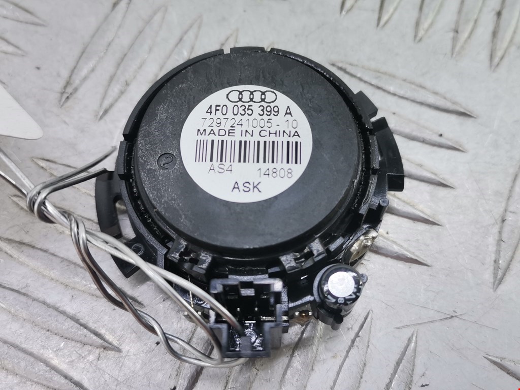Динамик AUDI A4 B8 2007-2015