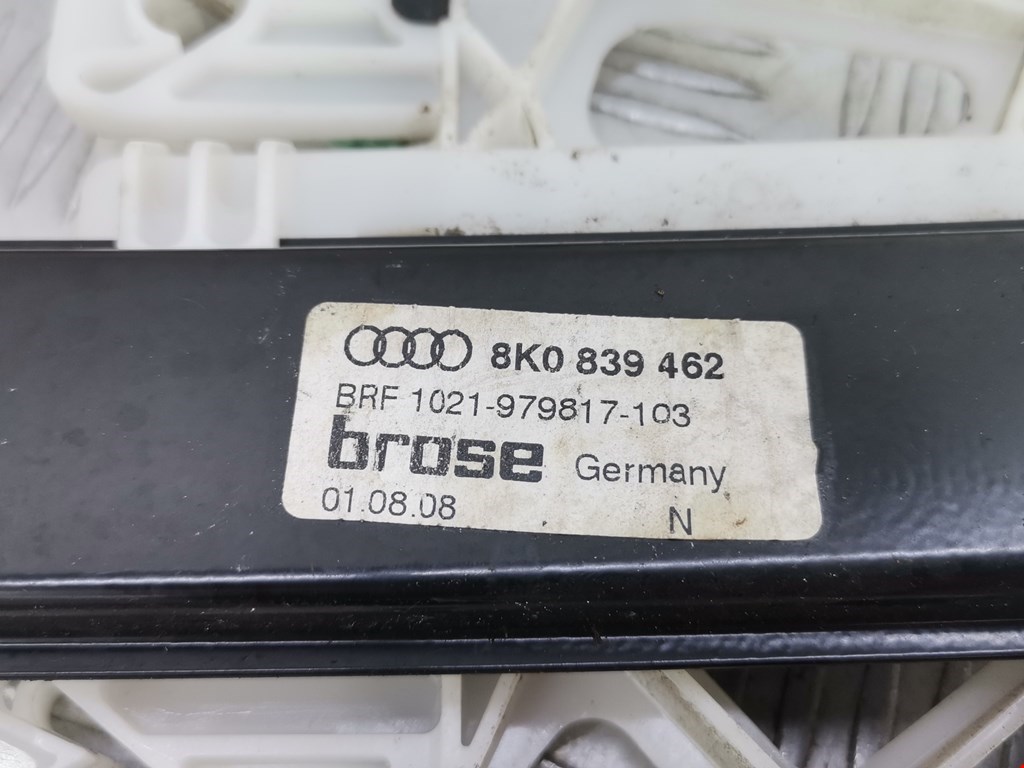 Стеклоподъемник задний правый AUDI A4 B8 2007-2015