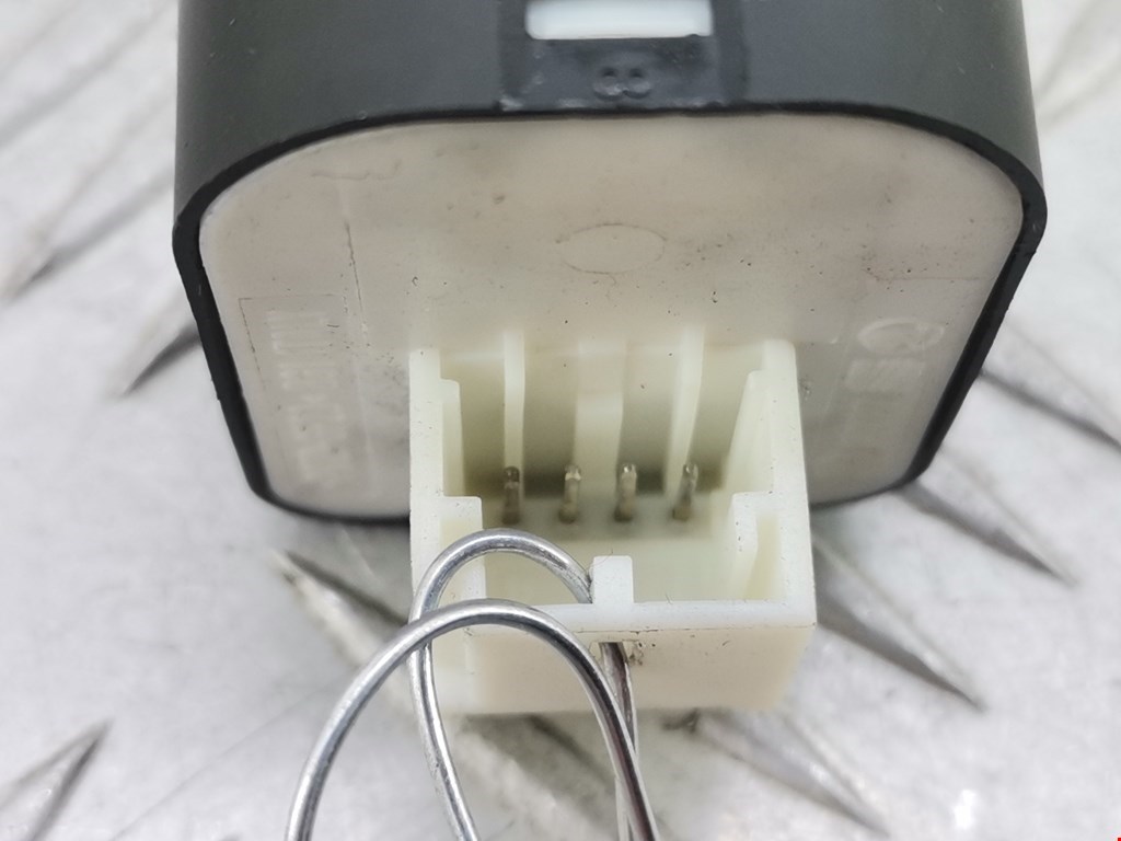 Блок управления зеркалами AUDI A3 8P 2003-2013