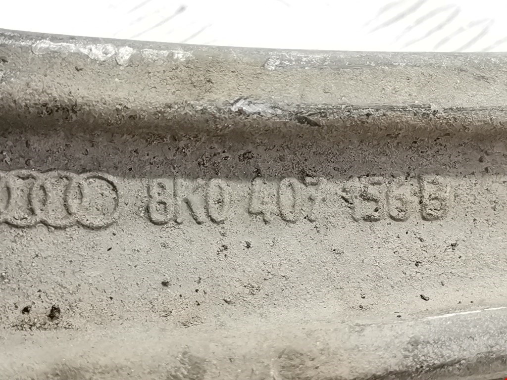 Рычаг передний правый AUDI A4 B8 2007-2015