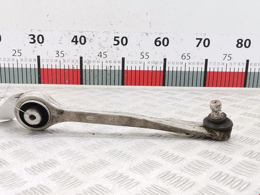 Рычаг передний правый AUDI A4 B8 2007-2015