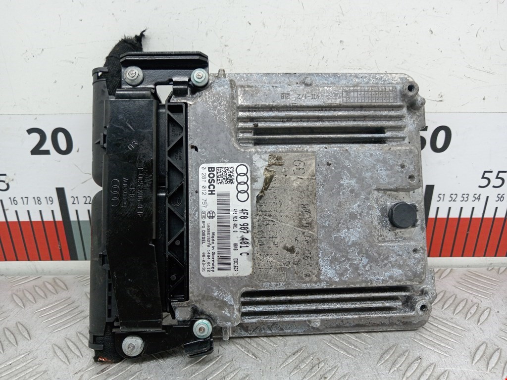 Блок управления двигателя (ЭБУ) AUDI A6 C6 2004-2010