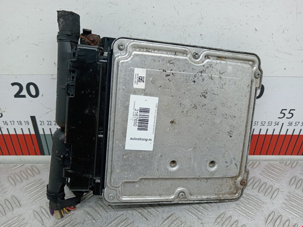 Блок управления двигателя (ЭБУ) VOLKSWAGEN Passat B6 2005-2011