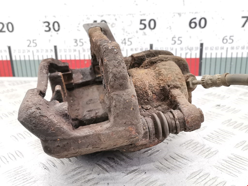 Суппорт передний правый PEUGEOT Expert II 2007-2016