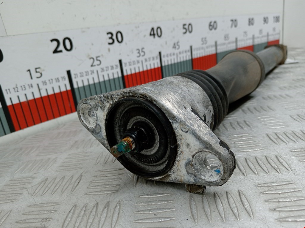 Амортизатор задний правый KIA Carens 2006-2012