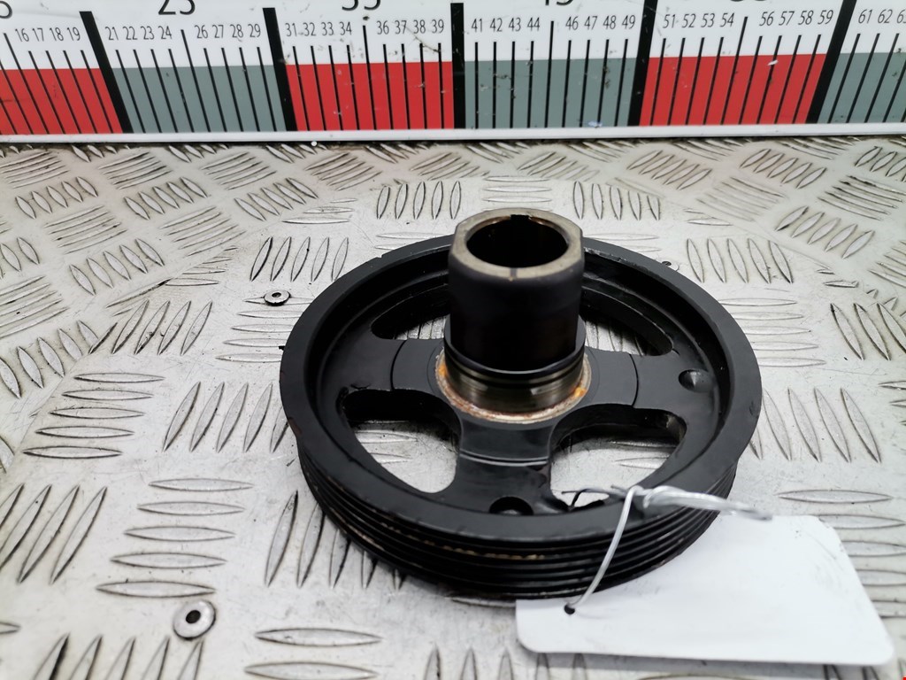 Шестерня коленвала (шкив) FORD Fiesta 2001-2008