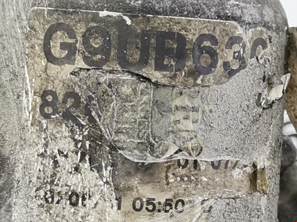 Корпус масляного фильтра OPEL Vivaro A 2001-2014