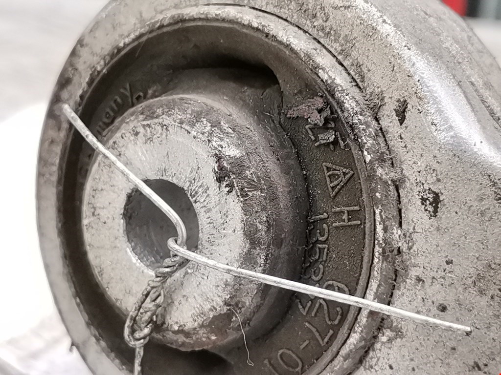 Рычаг передний левый AUDI A6 C6 2004-2010