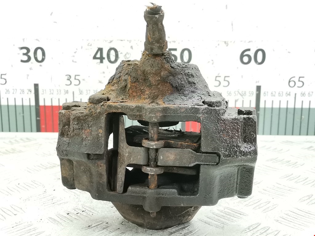 Суппорт задний правый MERCEDES-BENZ C-Class C-klasse W202 1993-2000