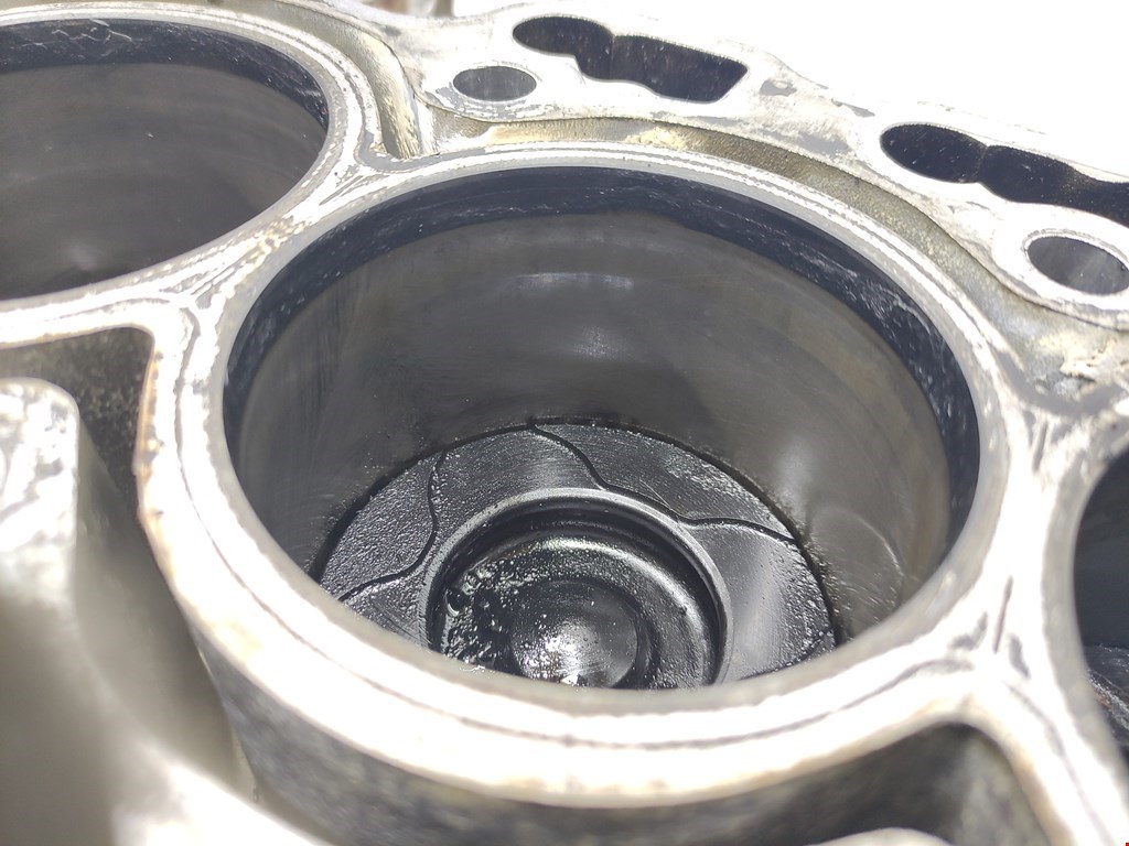 Блок цилиндров CITROEN Berlingo 1996-2012