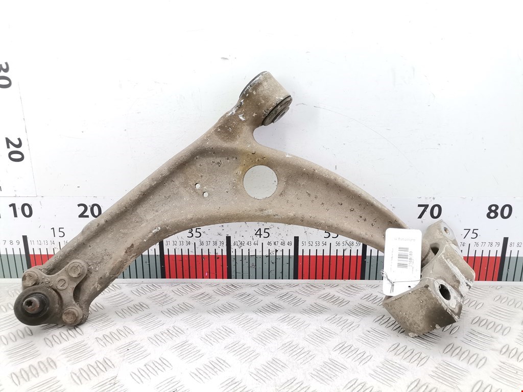 Рычаг передний левый VOLKSWAGEN Passat B6 2005-2011