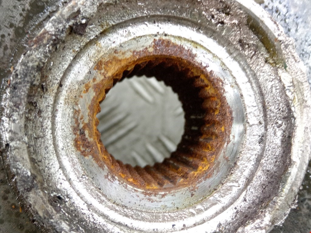 Ступица передняя левая NISSAN Qashqai J10 2006-2013