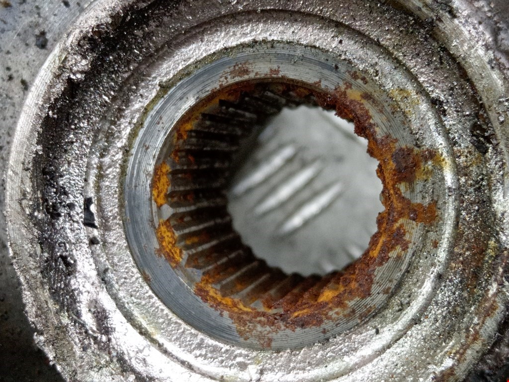 Ступица передняя правая NISSAN Qashqai J10 2006-2013