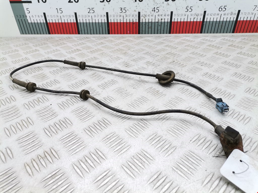 Датчик ABS передний левый NISSAN X-Trail T30 2000-2007