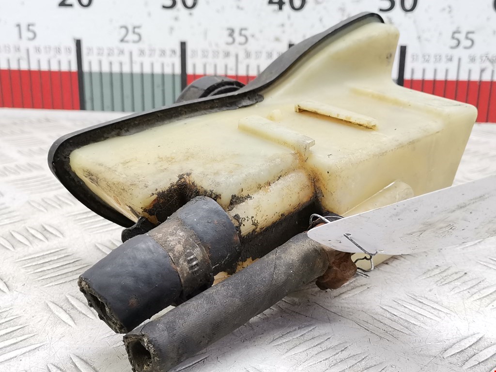 Бачок ГУР (гидроусилителя) SAAB 900 1993-1998