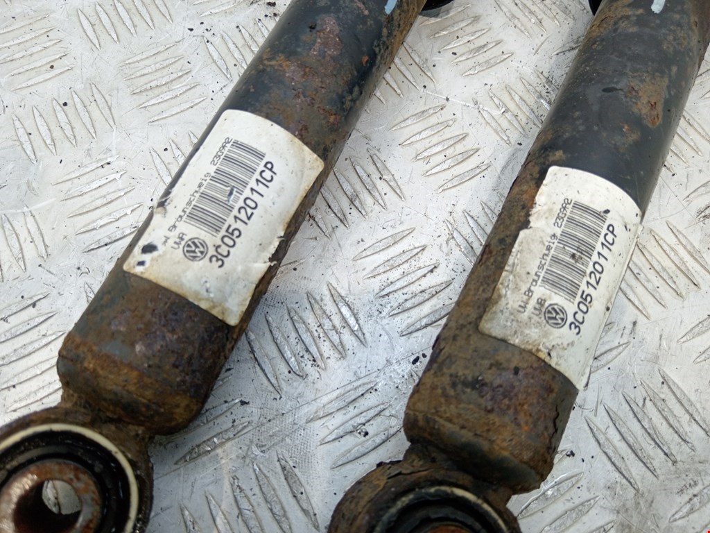 Амортизатор задний левый VOLKSWAGEN Passat B6 2005-2011