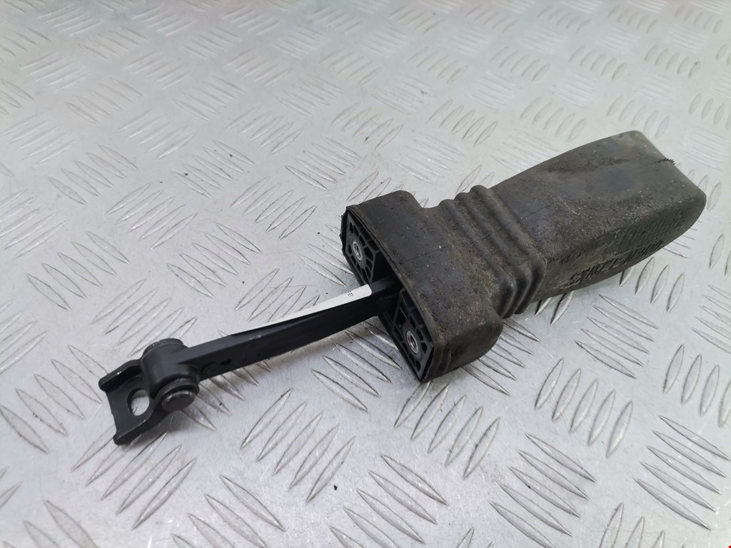 Ограничитель открывания двери AUDI A4 B8 2007-2015