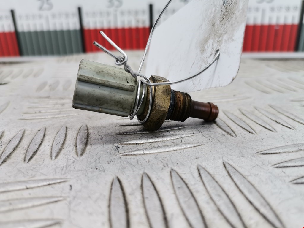 Датчик температуры (охлаждающей жидкости) FORD Mondeo II 1996-2000