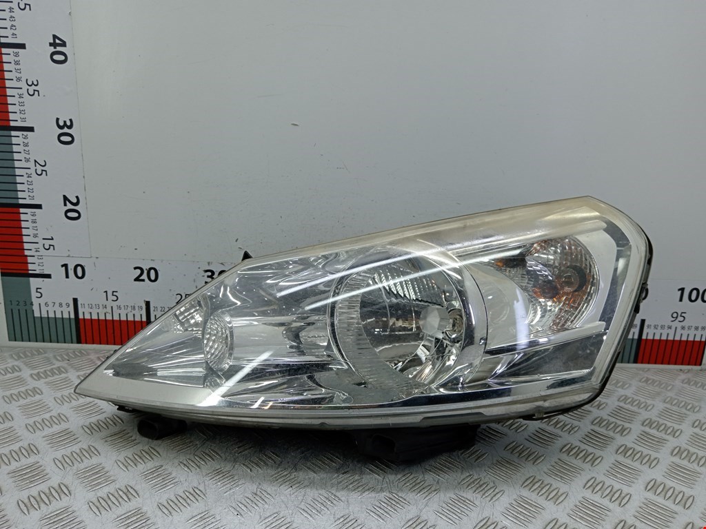 Фара левая PEUGEOT Expert II 2007-2016