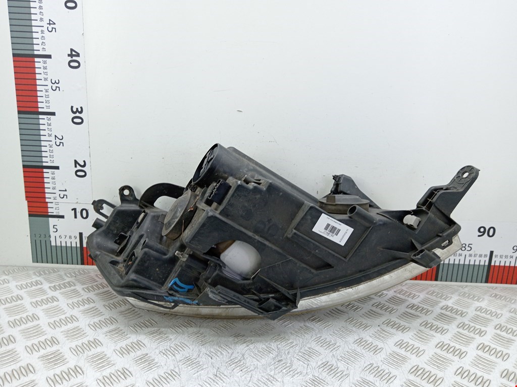 Фара левая PEUGEOT Expert II 2007-2016