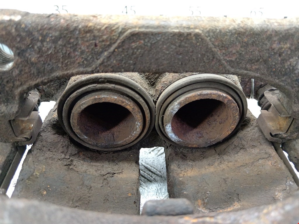 Суппорт передний левый PEUGEOT Expert II 2007-2016