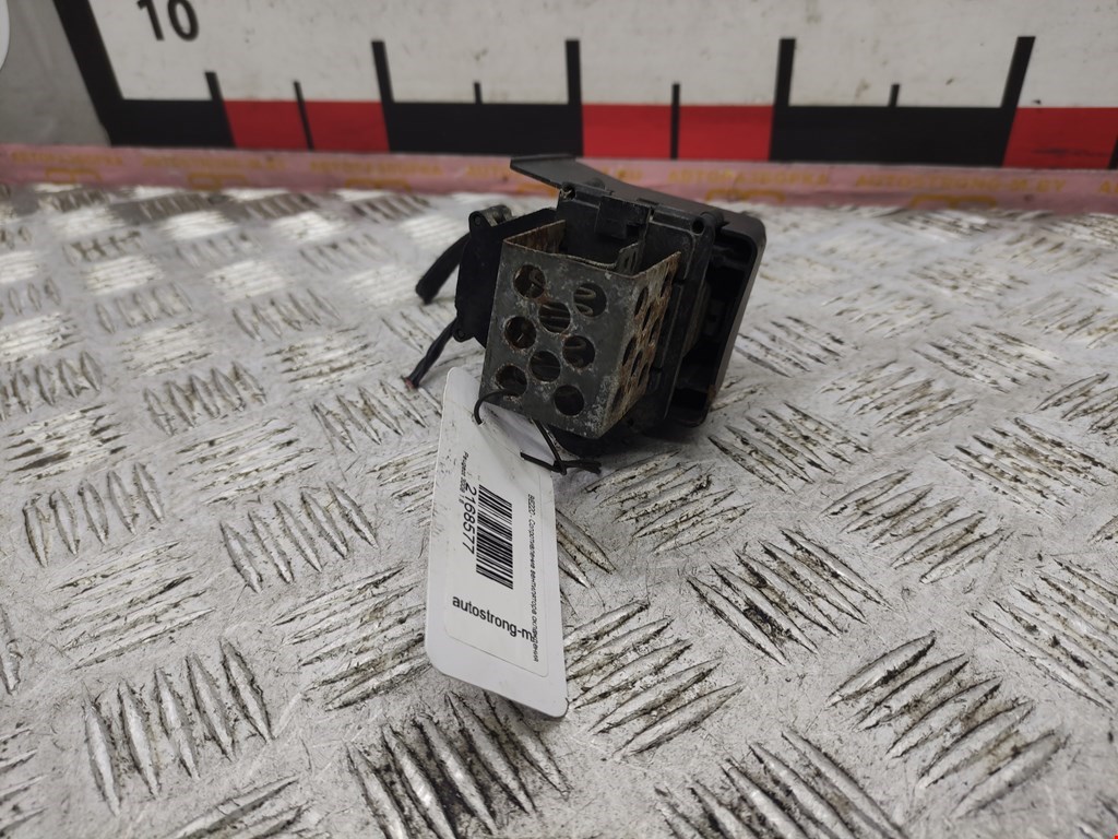 Резистор PEUGEOT 3008 2009-2016