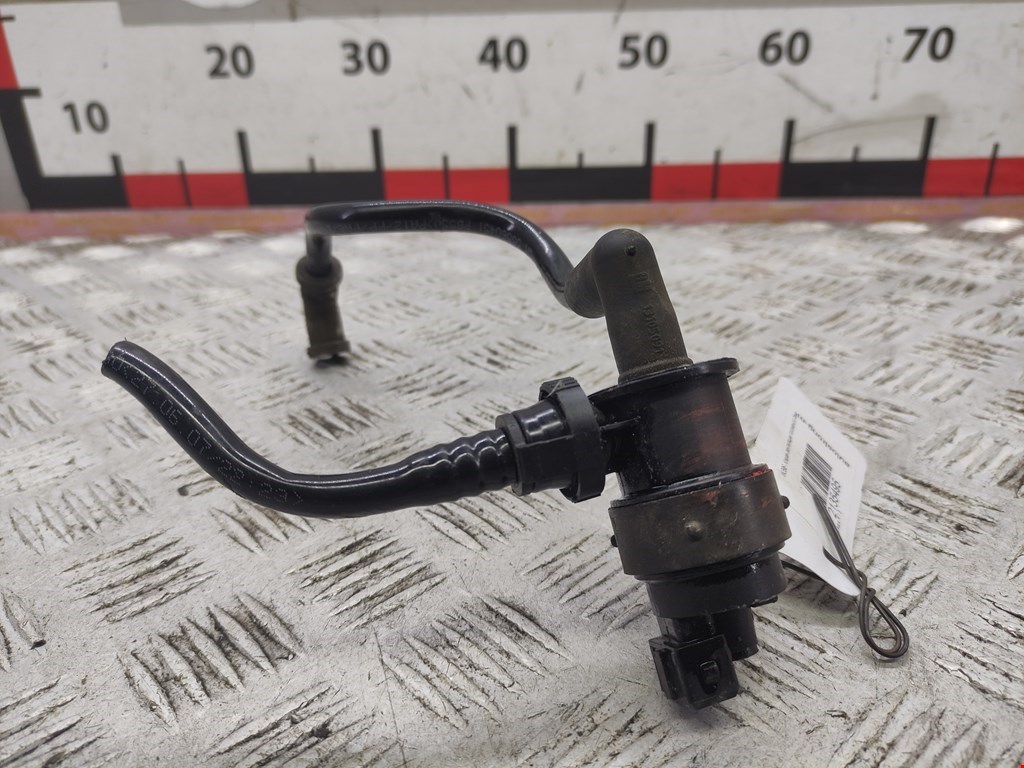 Клапан вентиляции топливного бака OPEL Astra H/Family 2004-2015