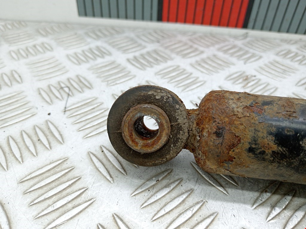 Амортизатор задний правый IVECO Daily III 1999-2006