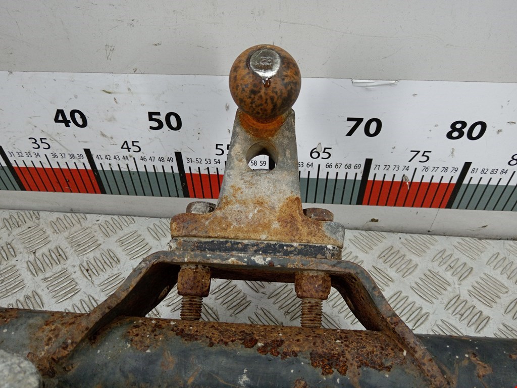 Фаркоп (прицепное устройство) MITSUBISHI L200 K6,K7 1996-2006