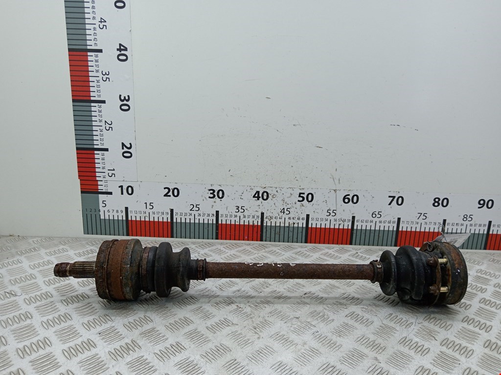 Полуось (привод, приводной вал) задняя левая MERCEDES-BENZ C-Class C-klasse W202 1993-2000