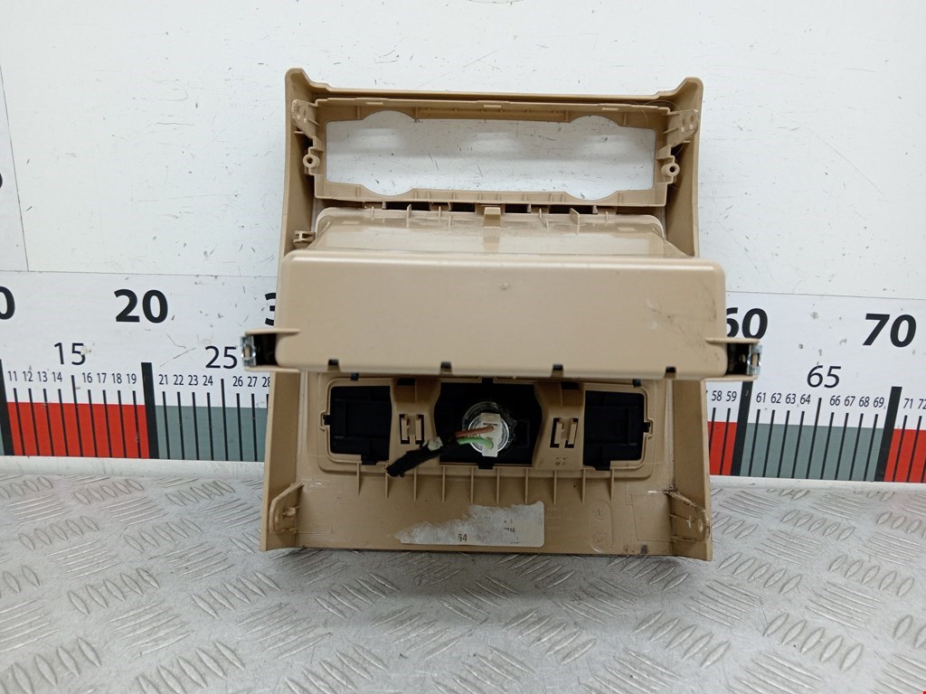 Консоль BMW X5 E70 2007-2013