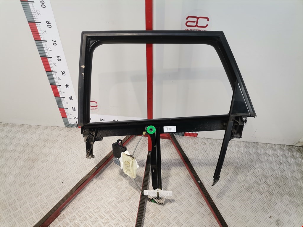 Стеклоподъемник задний левый AUDI A3 8P 2003-2013