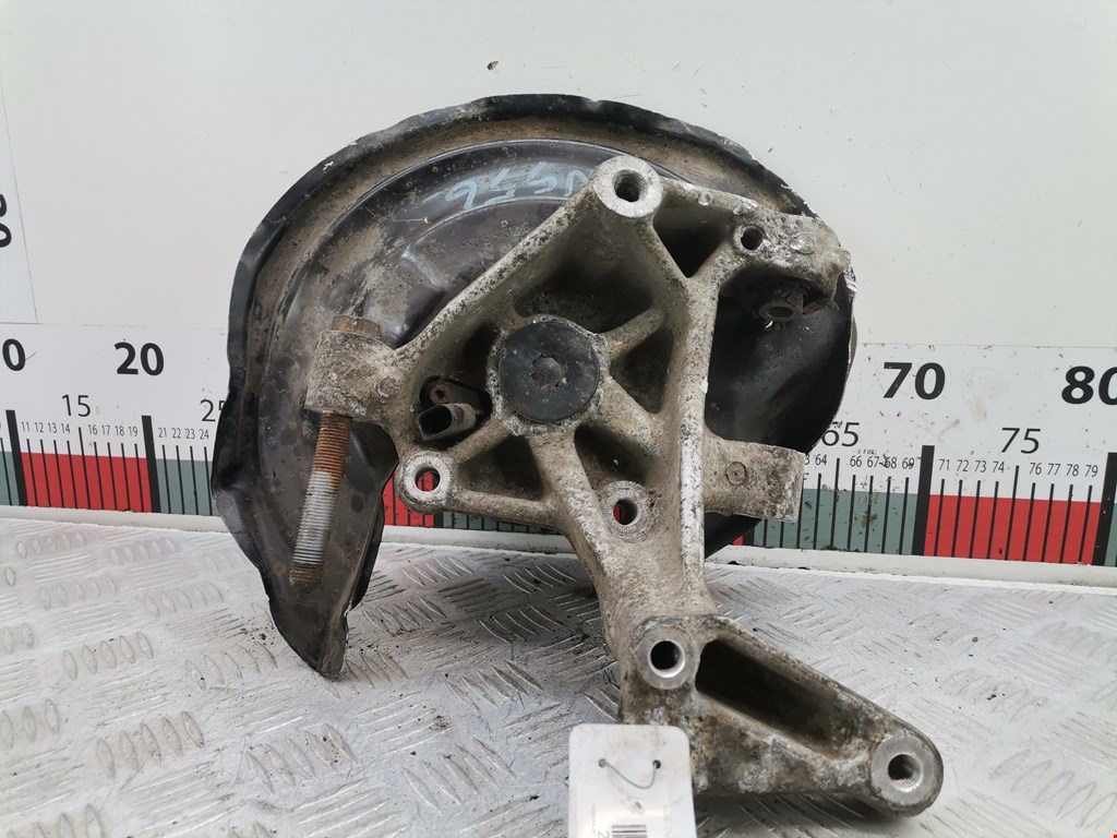 Ступица задняя правая VOLKSWAGEN Passat B6 2005-2011