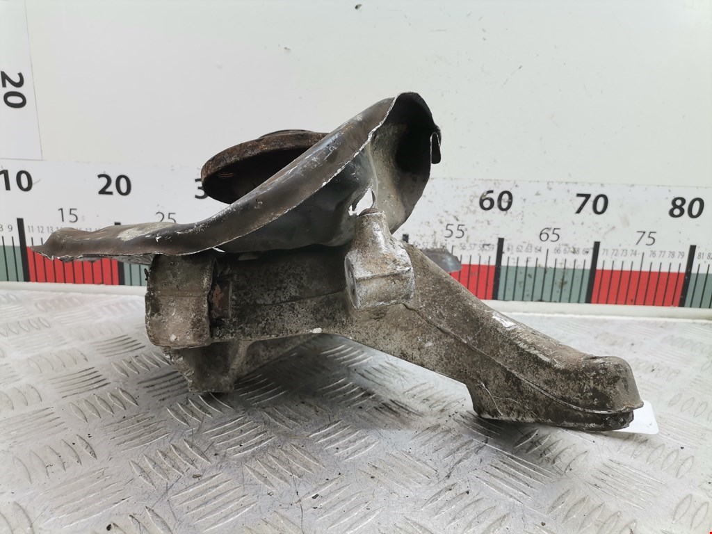 Ступица задняя правая VOLKSWAGEN Passat B6 2005-2011