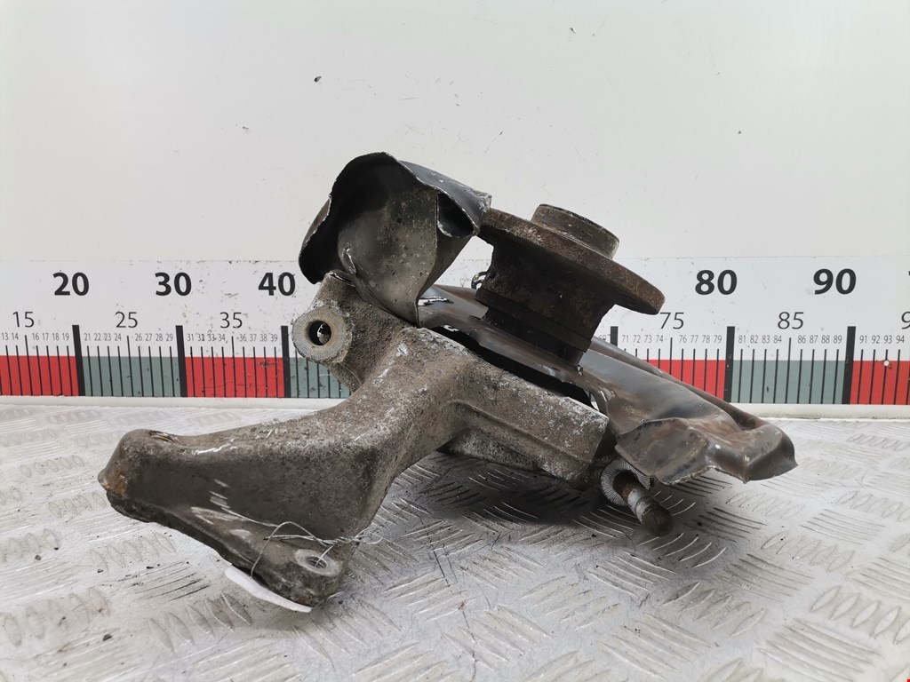 Ступица задняя правая VOLKSWAGEN Passat B6 2005-2011