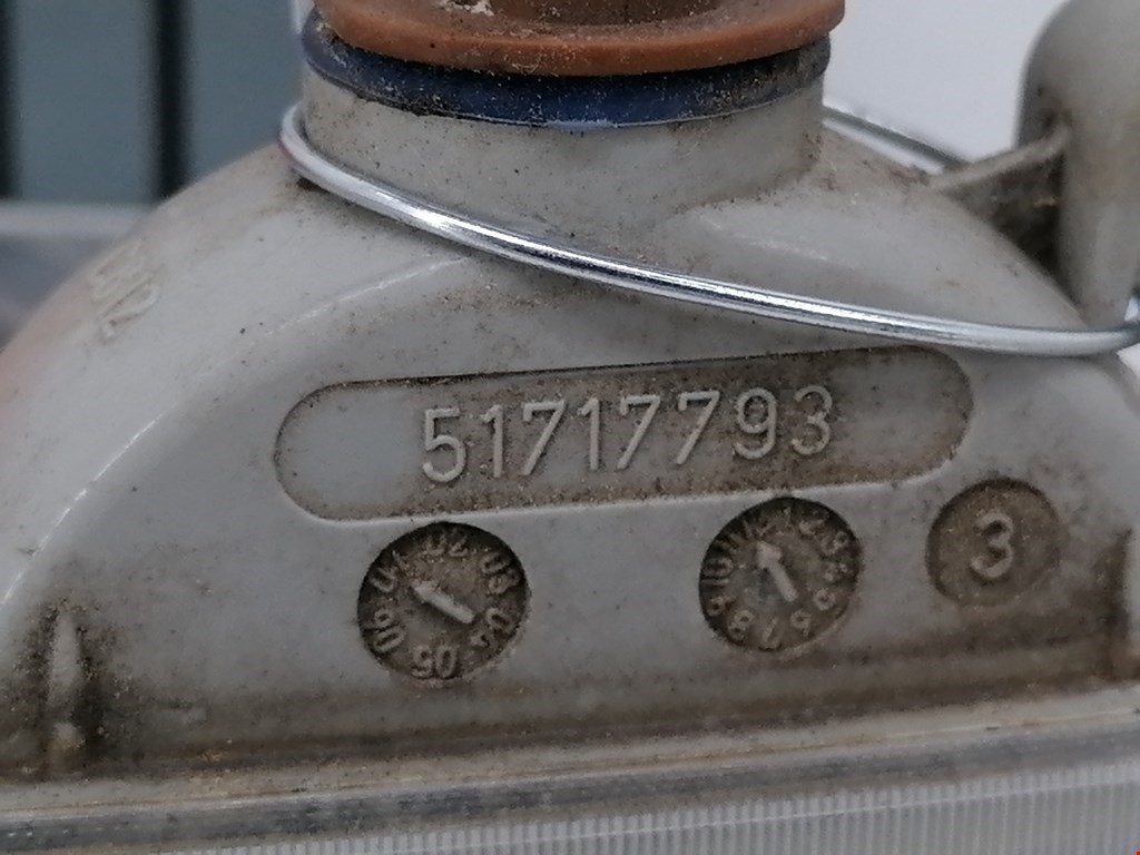 Повторитель на крыло FIAT Doblo 1 2000-2005