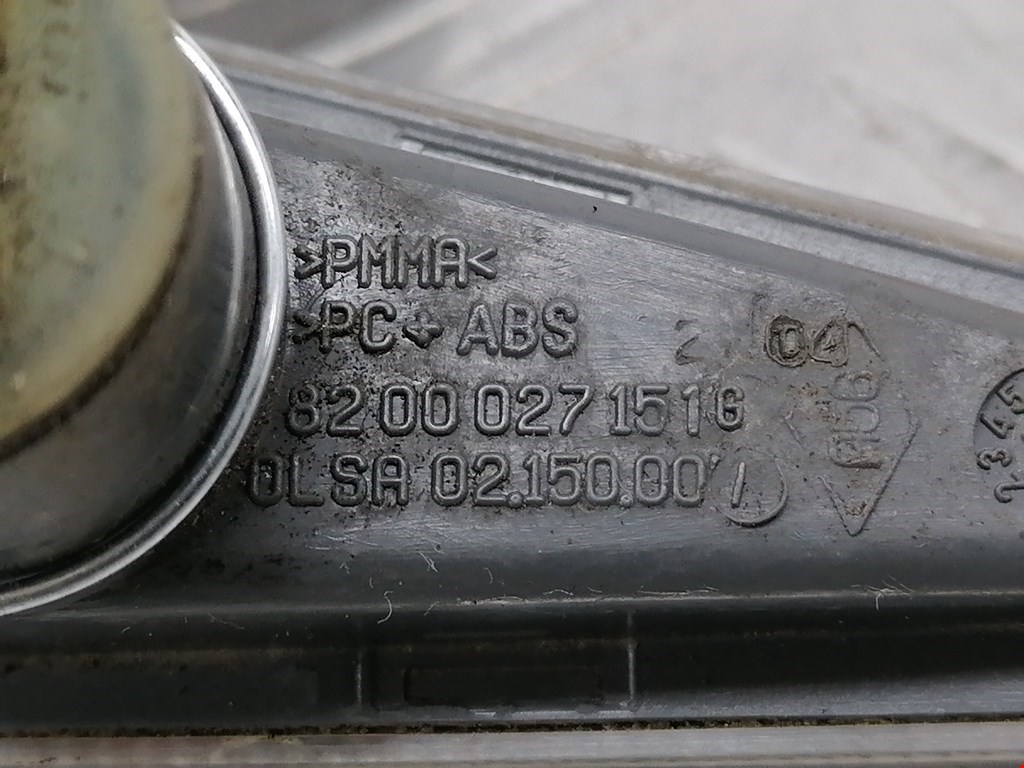 Повторитель на крыло RENAULT Scenic II 2003-2010