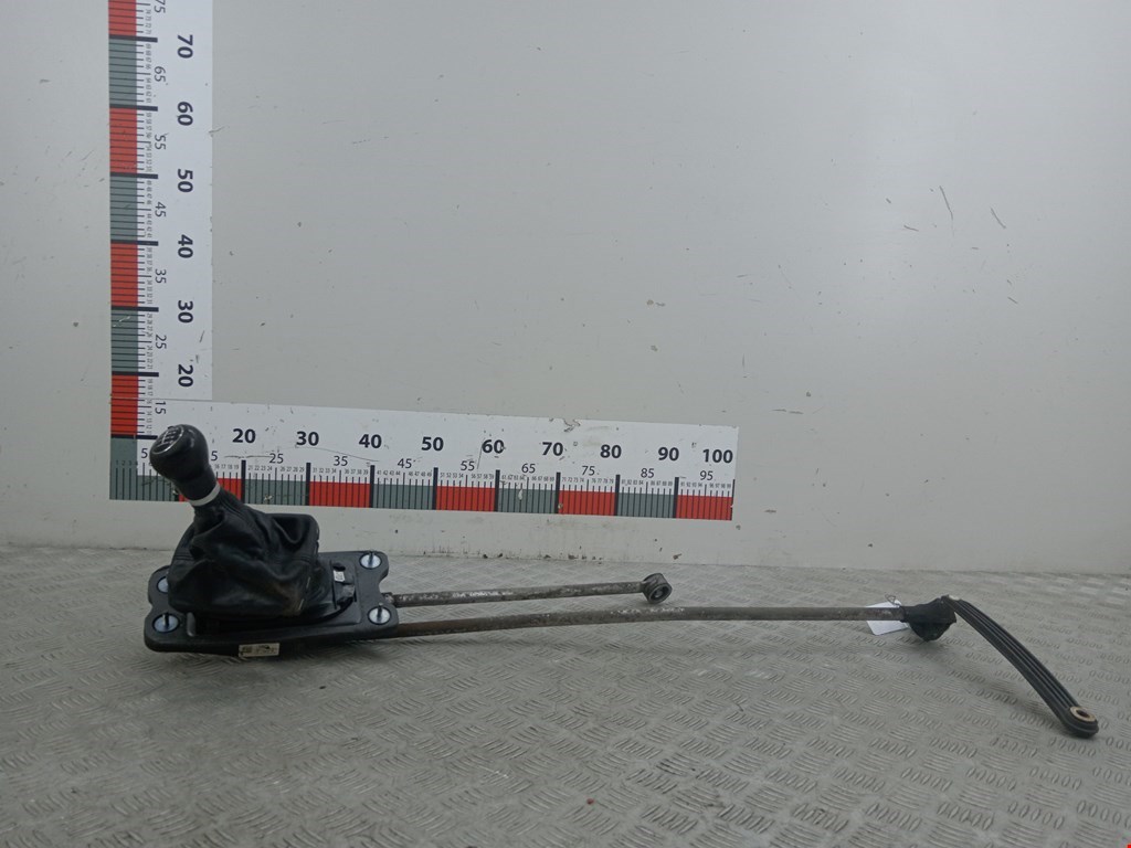 Кулиса (селектор) АКПП/МКПП в салоне AUDI A4 B8 2007-2015