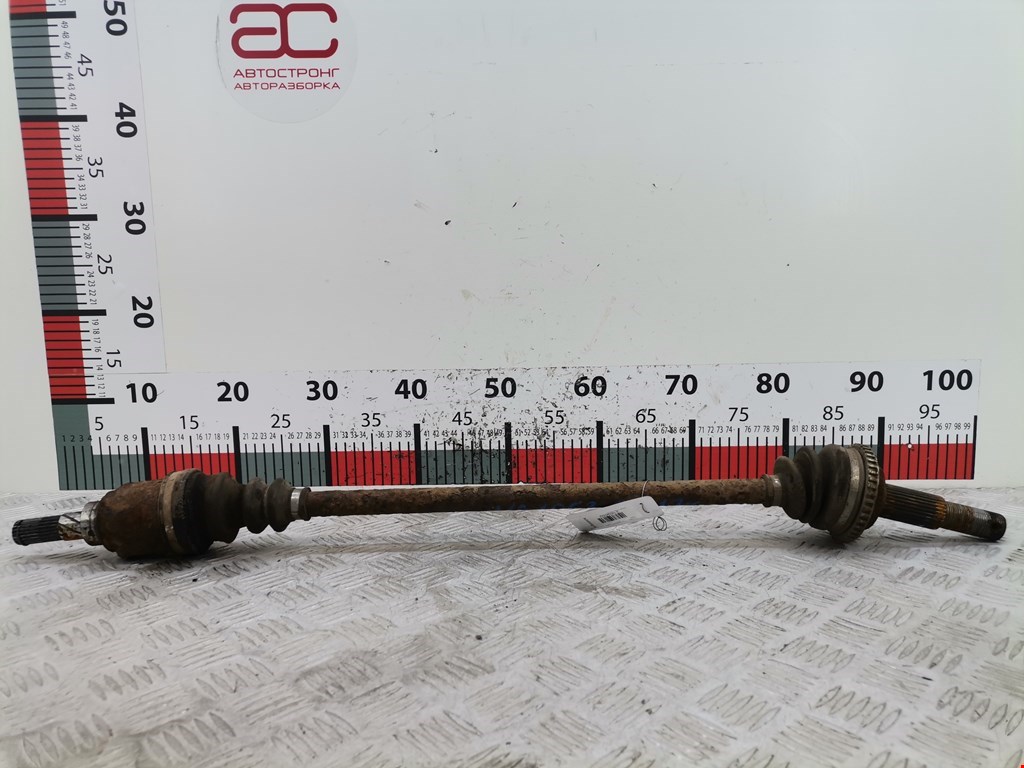 Полуось (привод, приводной вал) задняя правая NISSAN X-Trail T30 2000-2007