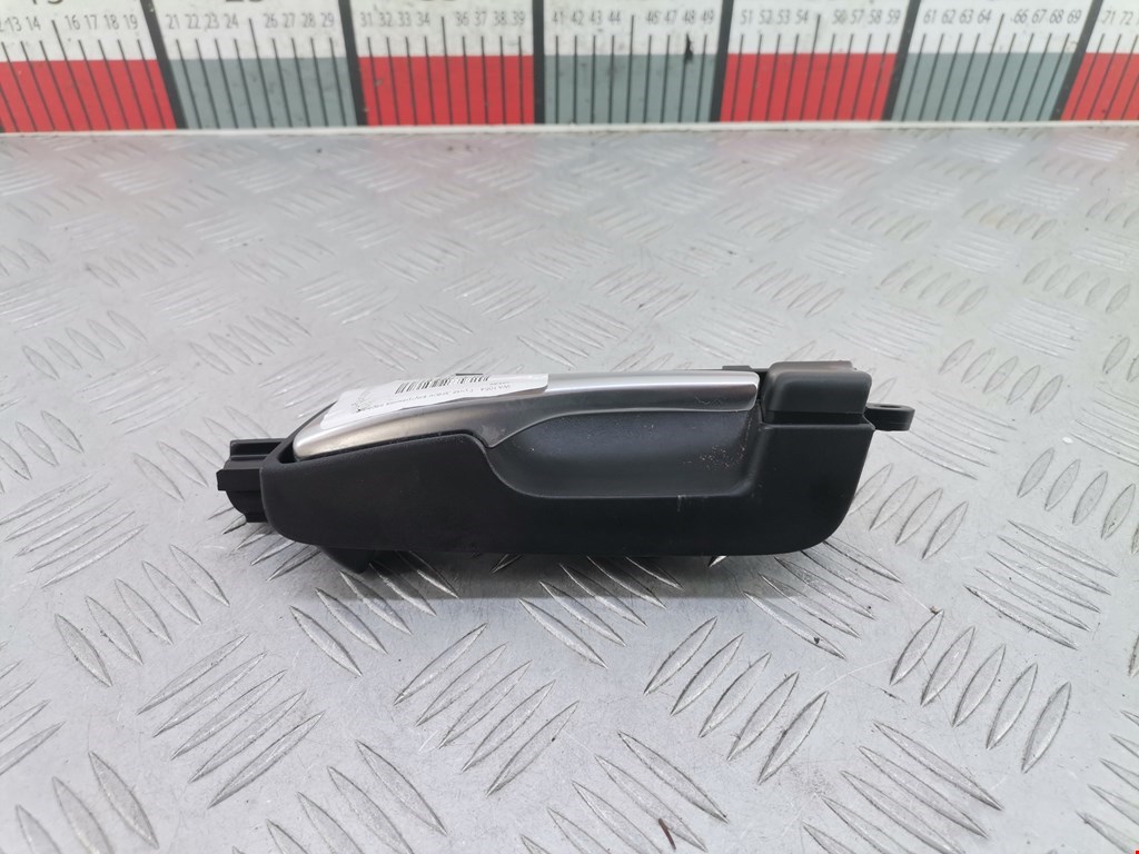 Ручка дверная передняя внутренняя левая AUDI A3 8P 2003-2013