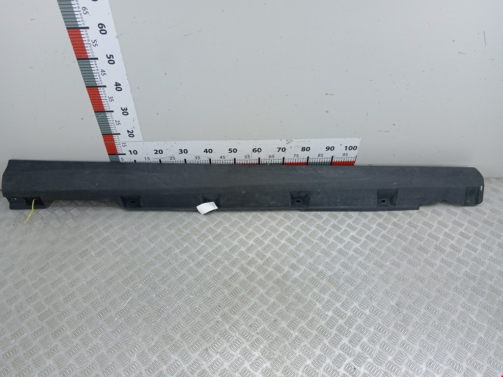 Накладка декоративная на порог правая Ford Focus 2 (2004-2011)