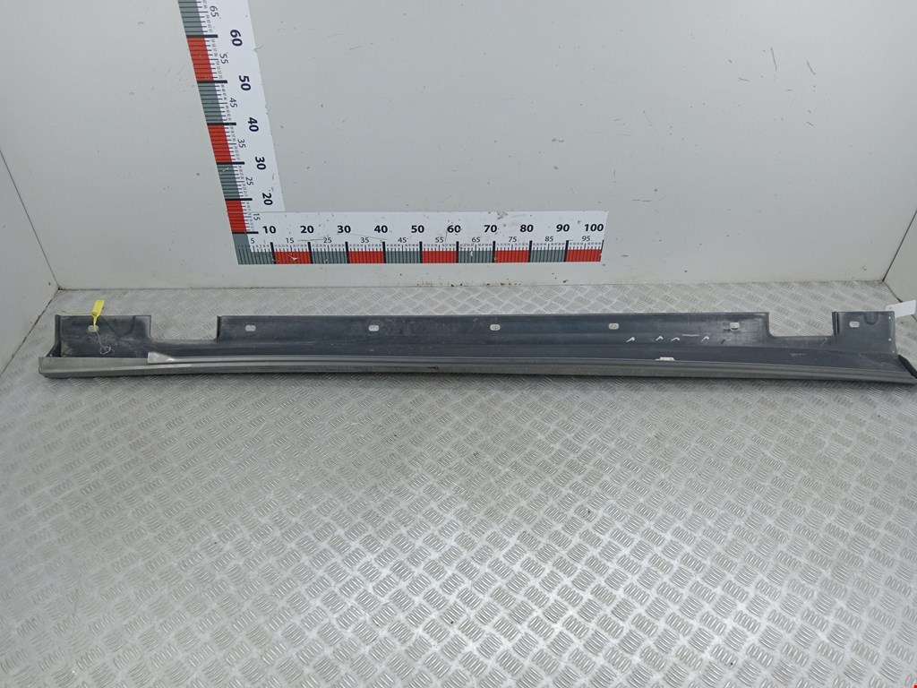 Накладка декоративная на порог левая Mercedes E-Class (W212) (2009-2016)