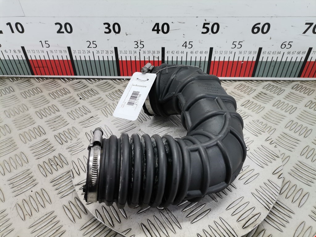 Патрубок воздушного фильтра FORD Fiesta 2001-2008