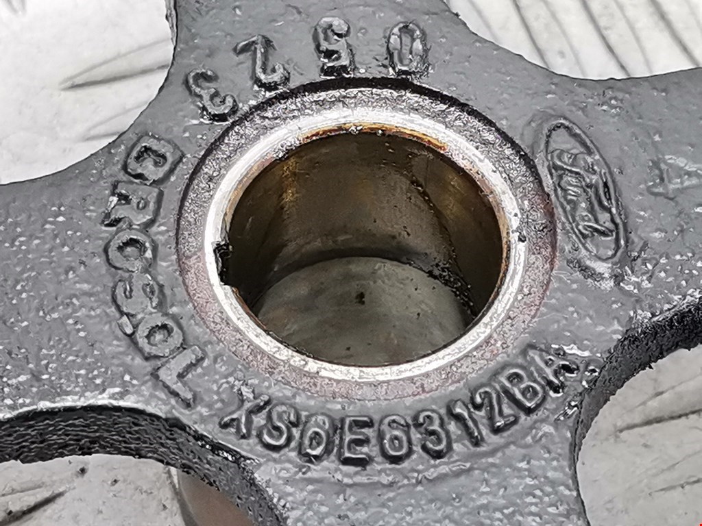 Шестерня коленвала (шкив) FORD Fiesta 2001-2008