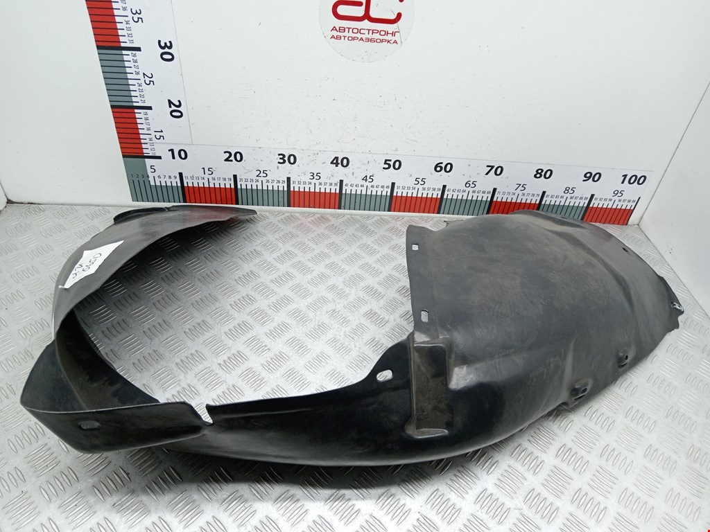 Локер (подкрылок) передний правый AUDI A4 B5 1995-2001