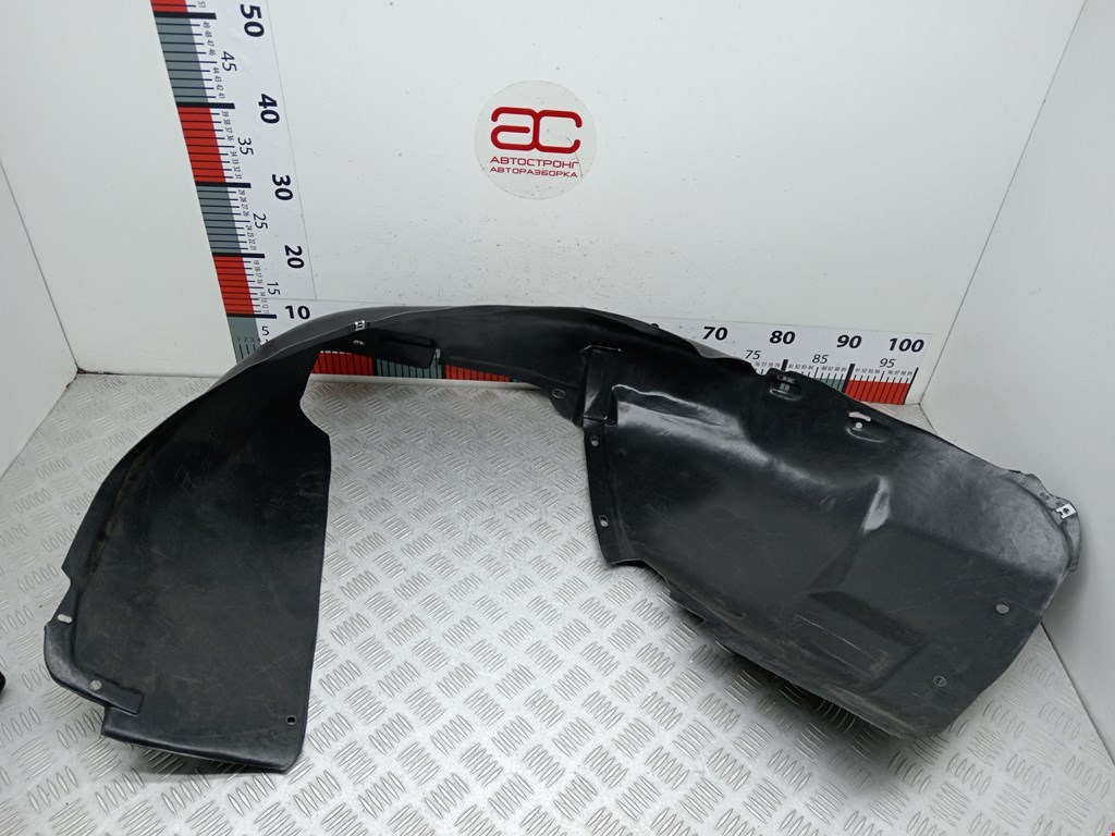 Локер (подкрылок) передний правый AUDI A4 B5 1995-2001