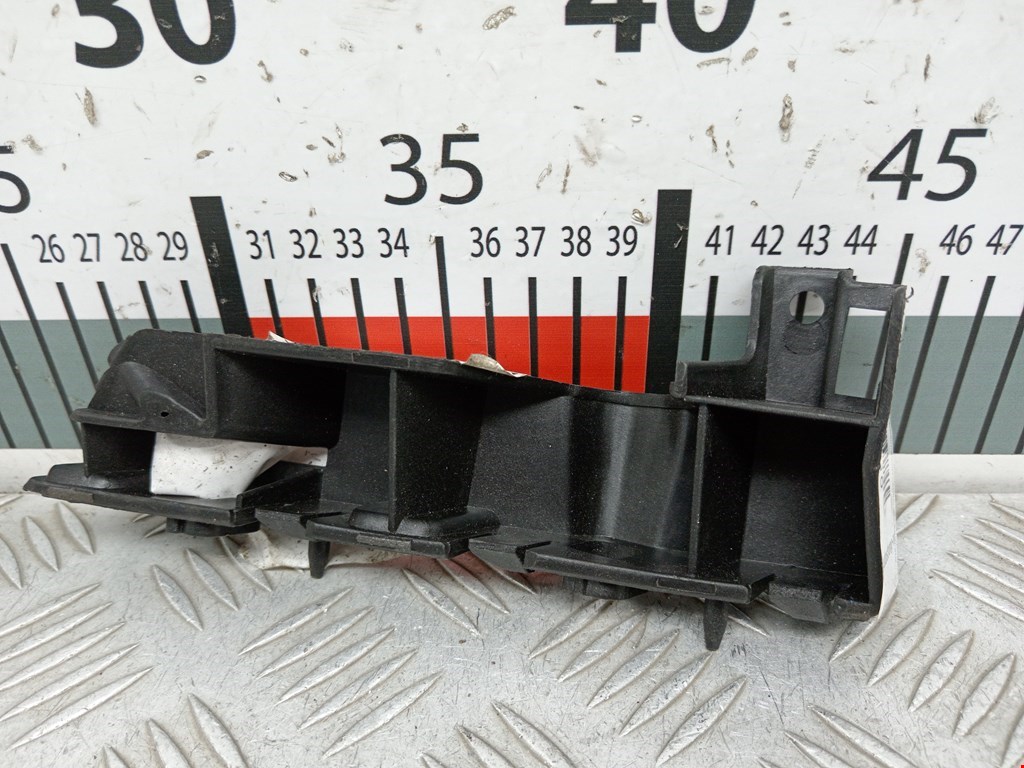 Кронштейн переднего бампера левый AUDI A6 C7 2011-2018