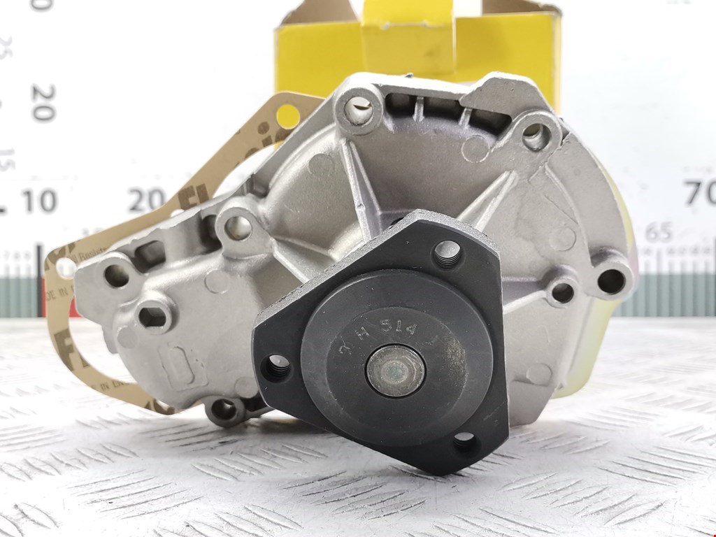 Насос водяной (помпа) RENAULT Espace 1991-1996