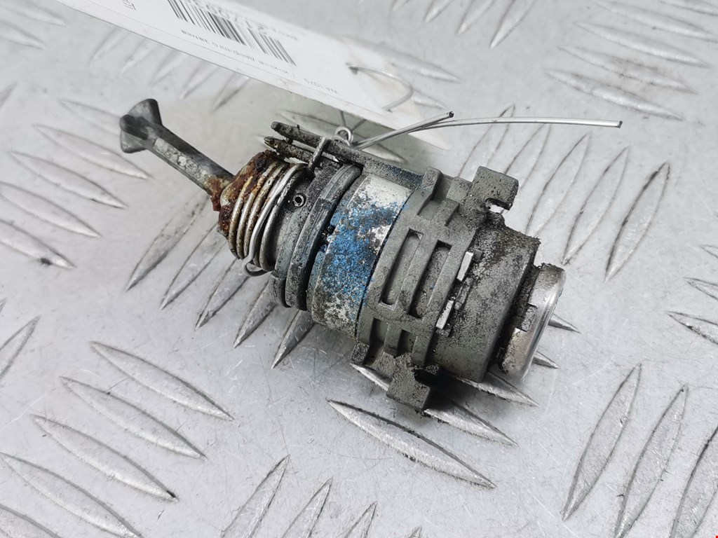 Вставка замка багажника BMW 6er E63/E64 2003-2011