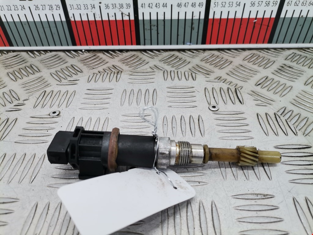 Датчик скорости VOLKSWAGEN Polo III 1994-2001